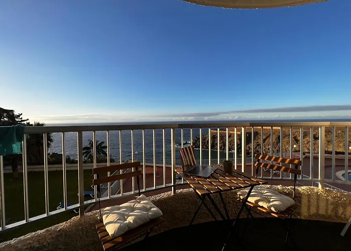 Ocean Dream Apartments - Lovely Sea View Studio Apartment 5Min From Beach